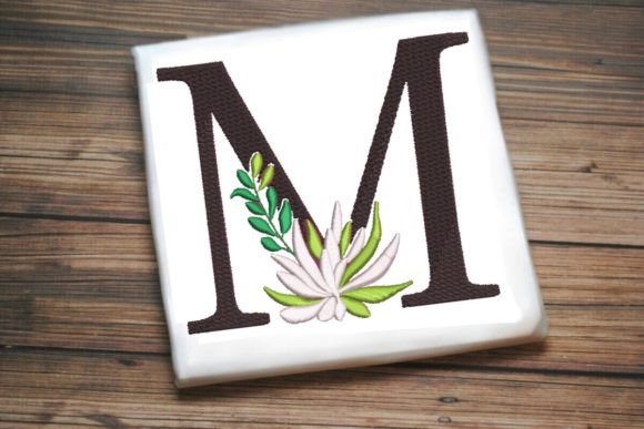 Evaluating the Greenery Monogram for Boutique Sweatshirts